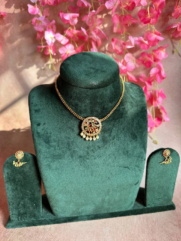 Beautiful necklaces and pendants with layered chains for a fashionable, chic look-Pavan Pendant Chain