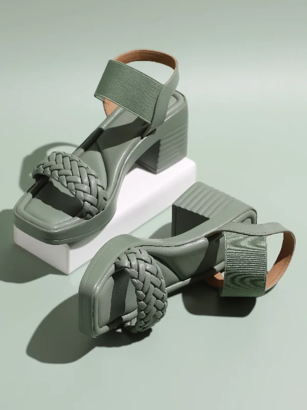 Comfortable sandals for women with padded straps and soft footbed for long wear-Women Green Textured Open Toe Platform Heels