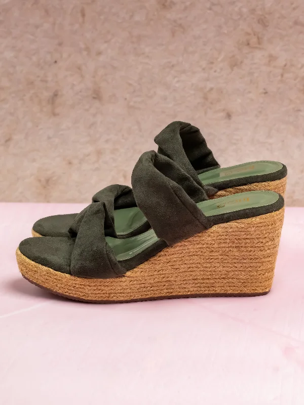 Stylish sandals for women with thong style and colorful detailing for fun-Women Green Wedge Heels