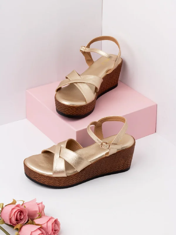 Casual sandals for men with adjustable straps and breathable material for comfort-Womens Golden Solid Round Toe Party Wear Block Heels Sandals