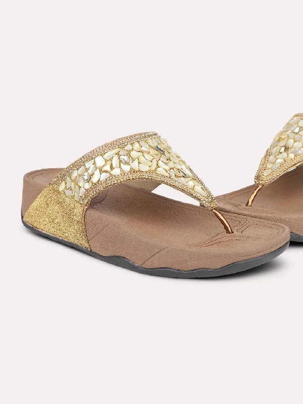 Comfortable sandals for women with adjustable Velcro straps for a perfect fit-Women Antique Embellished Comfort Heels