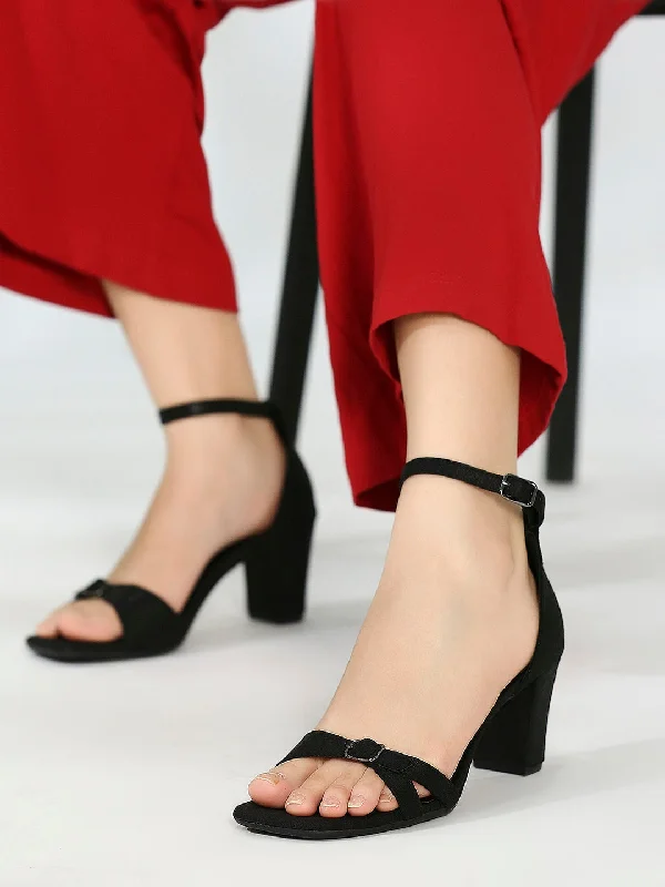 Stylish sandals for women with platform soles and trendy ankle straps-Women Black Textured Block Heels With Ankle Loop