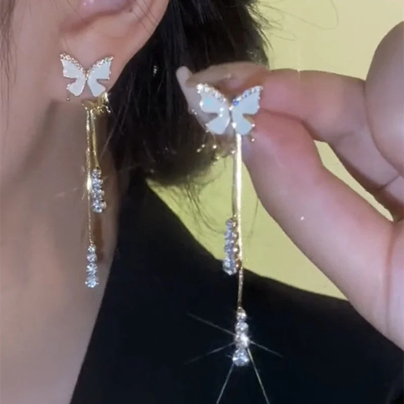 Drop Earrings with Keyhole Designs -Wholesale Butterfly Tassel Earrings