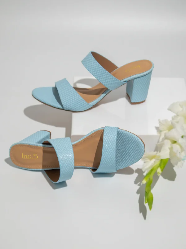 Fashionable sandals for men with athletic-inspired design and lightweight feel-Women Blue Textured Open Toe Block Heels