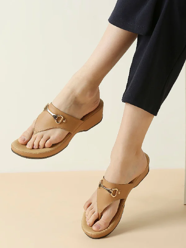 Trendy sandals for women with gladiator-inspired design and flat soles for chic wear-Women Beige Buckle Detail Open Toe Comfort Heels