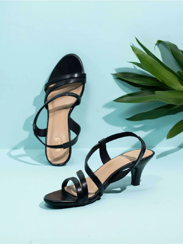 Trendy sandals for men with fabric straps and casual design for laid-back style-Womens Black Party Wear Striped Round Toe Heels