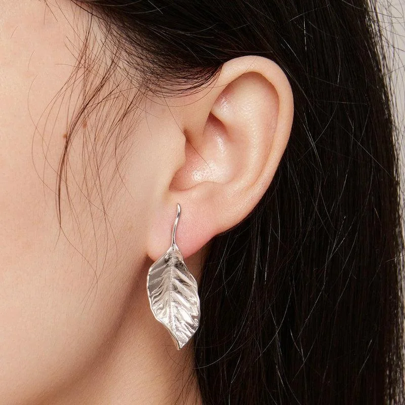 Drop Earrings with Keyhole Designs -Women's S925 Silver Leaf Earrings