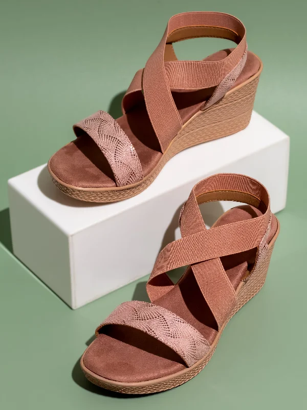 Comfortable sandals for women with plush straps and flexible soles for daily use-Women Peach Textured Open Toe Wedge Heels