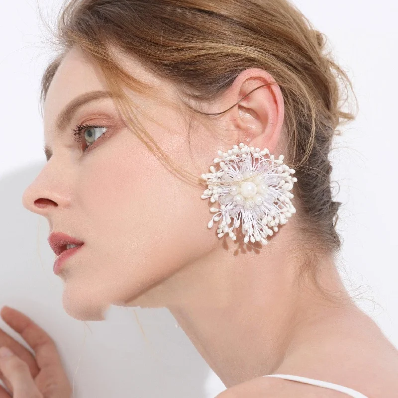 Long Drop Earrings for Dramatic -Retro Earrings Exaggerated White Flowers For Women