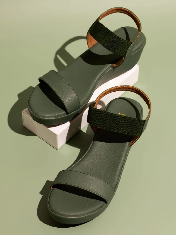 Beach sandals for men with quick-drying material and adjustable straps for outdoor wear-Women Green Solid Open Toe Wedge Heels