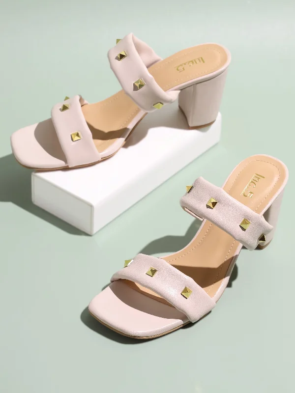 Trendy sandals for women with gladiator-inspired design and flat soles for chic wear-Women Cream Double Strap Block Heels With Studded